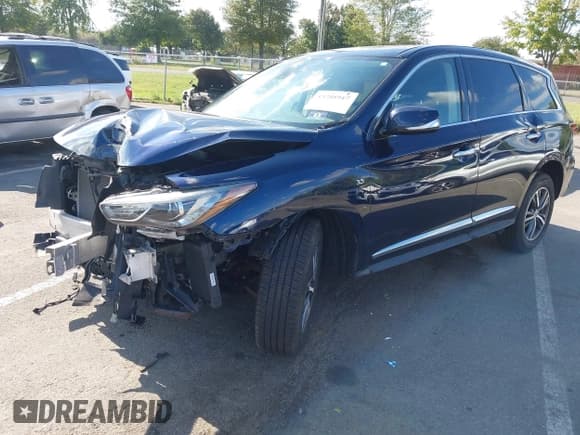 ✅ 2019 Infiniti QX60 Luxe • VIN: 5N1DL0MM6KC558891 • Lot: 43288917. Wystawiony na IAAI z przebiegiem 95 842 mil. Bezpłatny archiwum sprzedaży aukcyjnych z USA i szczegółowy raport historii pojazdu na DreamBid. Zdjęcie 17.