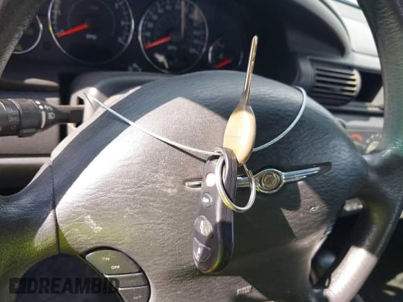 ✅ 2006 Chrysler Sebring • VIN: 1C3EL46X36N192040 • Lot: 42704521. Wystawiony na IAAI z przebiegiem 174 223 mil. Bezpłatny archiwum sprzedaży aukcyjnych z USA i szczegółowy raport historii pojazdu na DreamBid. Zdjęcie 11.