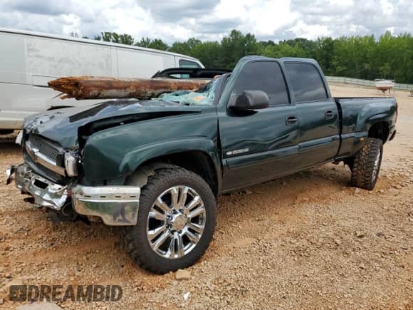 2003 Chevrolet Silverado 1500HD LS z VIN 1GCGK13U73F172749, wystawiony jako Copart lot #65549235 z przebiegiem 237 109 mil mil oraz Szkoda całkowita • Salvage title. Historia ofert i sprzedaży dostępna na DreamBid. Obrazek 1.