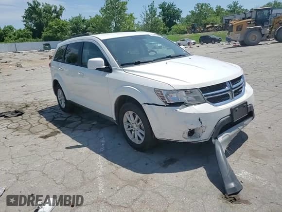 ✅ 2015 Dodge Journey SXT • VIN: 3C4PDCBG1FT754602 • Lot: 66511245. Wystawiony na Copart z przebiegiem 166 245 mil. Bezpłatny archiwum sprzedaży aukcyjnych z USA i szczegółowy raport historii pojazdu na DreamBid. Zdjęcie 13.