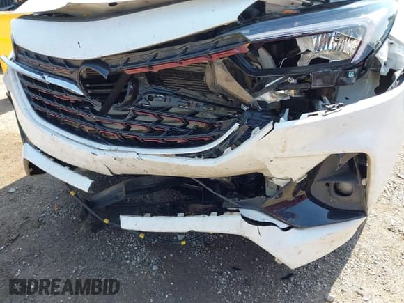 ✅ 2023 Buick Encore GX Select • VIN: KL4MMDS26PB087049 • Lot: 42884681. Wystawiony na IAAI z przebiegiem 52 230 mil. Bezpłatny archiwum sprzedaży aukcyjnych z USA i szczegółowy raport historii pojazdu na DreamBid. Zdjęcie 6.