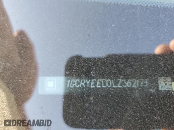 ✅ 2020 Chevrolet Silverado 1500 RST • VIN: 1GCRYEED0LZ362175 • Lot: 80844925. Listed on Copart with 61,469 mi. Free auction sales archive from the USA and detailed vehicle history report at DreamBid. Image 12.