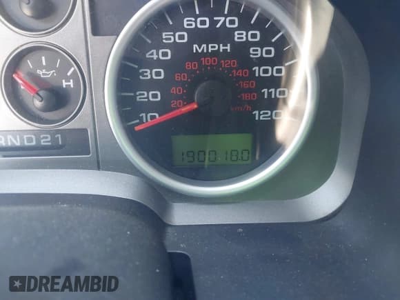 ✅ 2006 Ford F-150 XL • VIN: 1FTRF14546NA32933 • Lot: 41275788. Listed on IAAI with 190,018 mi. Free auction sales archive from the USA and detailed vehicle history report at DreamBid. Image 7.