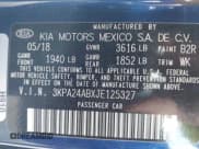 ✅ 2018 Kia Rio LX • VIN: 3KPA24ABXJE125327 • Lot: 42834179. Wystawiony na IAAI z przebiegiem 92 271 mil. Bezpłatny archiwum sprzedaży aukcyjnych z USA i szczegółowy raport historii pojazdu na DreamBid. Zdjęcie 9.