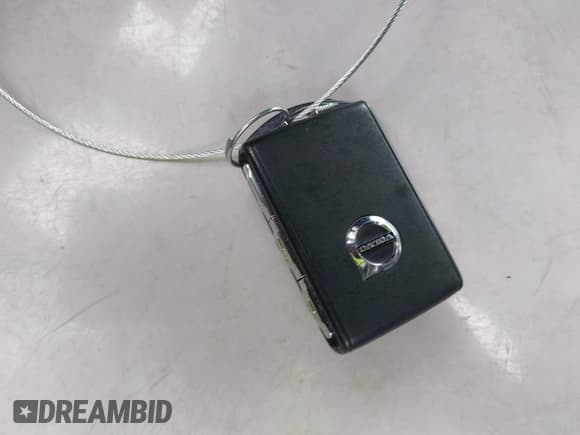 ✅ 2023 Volvo XC90 Plus • VIN: YV4L12PN0P1973047 • Lot: 41906702. Listed on IAAI with 20,615 mi. Free auction sales archive from the USA and detailed vehicle history report at DreamBid. Image 11.