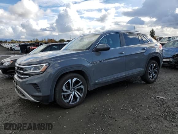 ✅ 2022 Volkswagen Atlas SEL • VIN: 1V2BC2CAXNC216703 • Lot: 75592684. Listed on Copart with 48,064 mi. Free auction sales archive from the USA and detailed vehicle history report at DreamBid. Image 1.