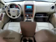 ✅ 2010 Ford Explorer Eddie Bauer • VIN: 1FMEU7EE1AUA87193 • Lot: 87024615. Wystawiony na Copart z przebiegiem 205 052 mil. Bezpłatny archiwum sprzedaży aukcyjnych z USA i szczegółowy raport historii pojazdu na DreamBid. Zdjęcie 8.