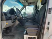 ✅ 2016 Mercedes-Benz Sprinter Chassis • VIN: WDAPF4CC8G9651279 • Лот: 60831665. Опубликован ранее на Copart с пробегом Не указан. Бесплатный доступ к архиву аукционных продаж из США и подробный отчёт об истории автомобиля на DreamBid. Изображение 7.