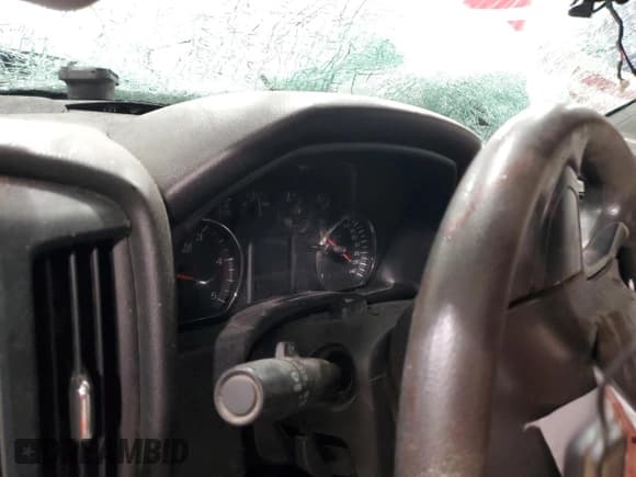 ✅ 2017 Chevrolet Silverado 2500HD Work Truck • VIN: 1GC1KUEY5HF110331 • Lot: 44001645. Wystawiony na Copart z przebiegiem Nie podano. Bezpłatny archiwum sprzedaży aukcyjnych z USA i szczegółowy raport historii pojazdu na DreamBid. Zdjęcie 9.