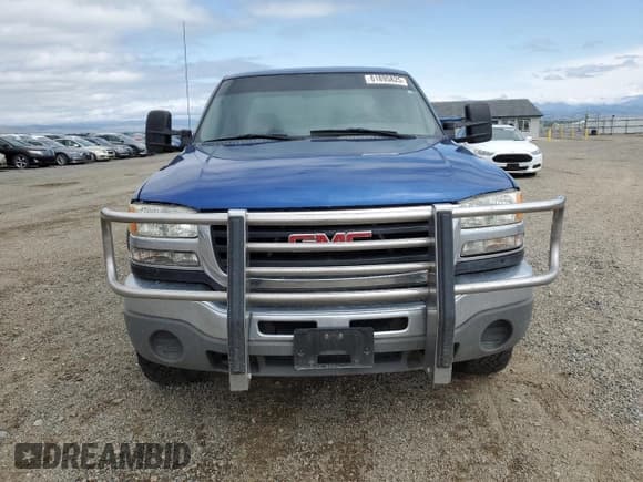 ✅ 2004 GMC Sierra 2500HD SLE • VIN: 1GTHK23U94F226158 • Lot: 61895825. Listed on Copart with 109,413 mi. Free auction sales archive from the USA and detailed vehicle history report at DreamBid. Image 5.