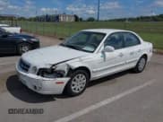 ✅ 2005 Kia Optima LX • VIN: KNAGD126055391524 • Lot: 43069980. Wystawiony na IAAI z przebiegiem 55 533 mil. Bezpłatny archiwum sprzedaży aukcyjnych z USA i szczegółowy raport historii pojazdu na DreamBid. Zdjęcie 2.