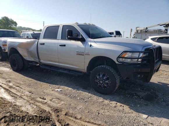✅ 2017 Ram 3500 Tradesman • VIN: 3C63RRGL8HG560807 • Lot: 54492465. Wystawiony na Copart z przebiegiem 80 241 mil. Bezpłatny archiwum sprzedaży aukcyjnych z USA i szczegółowy raport historii pojazdu na DreamBid. Zdjęcie 4.