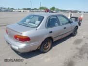 ✅ 1998 Chevrolet Prizm Lsi • VIN: 1Y1SK528XWZ403180 • Lot: 42214737. Listed on IAAI with 195,754 mi. Free auction sales archive from the USA and detailed vehicle history report at DreamBid. Image 4.