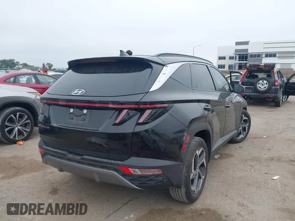 ✅ 2024 Hyundai Tucson Limited • VIN: 5NMJE3DE9RH379333 • Lot: 43113421. Listed on IAAI with 22,781 mi. Free auction sales archive from the USA and detailed vehicle history report at DreamBid. Image 4.