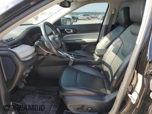 ✅ 2022 Jeep Compass Limited • VIN: 3C4NJDCBXNT196532 • Лот: 52894315. Опубликован ранее на Copart с пробегом 70 045 миль. Бесплатный доступ к архиву аукционных продаж из США и подробный отчёт об истории автомобиля на DreamBid. Изображение 7.