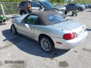 ✅ 2003 Mazda MX-5 Miata Cloth • VIN: JM1NB353630303339 • Lot: 41445489. Listed on IAAI with 217,128 mi. Free auction sales archive from the USA and detailed vehicle history report at DreamBid. Image 3.