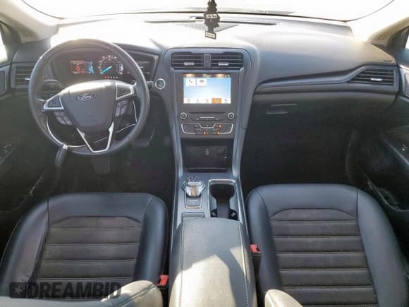 ✅ 2018 Ford Fusion SE • VIN: 3FA6P0HD0JR183615 • Lot: 86271085. Listed on Copart with 130,585 mi. Free auction sales archive from the USA and detailed vehicle history report at DreamBid. Image 8.