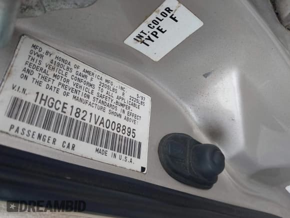 ✅ 1997 Honda Accord LX • VIN: 1HGCE1821VA008895 • Lot: 43836266. Listed on IAAI with 269,161 mi. Free auction sales archive from the USA and detailed vehicle history report at DreamBid. Image 9.