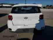 2024 Hyundai Venue SEL с VIN KMHRC8A35RU329087, выставлен на аукционе Copart как лот 72544074 с пробегом 5 023 миль миль и Списание • Salvage title. История ставок и продаж доступна на DreamBid. Изображение 6.