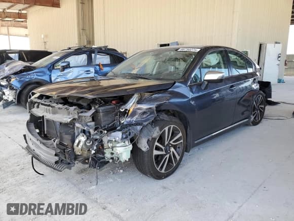 ✅ 2017 Subaru Legacy Special Sports • VIN: 4S3BNAS61H3011522 • Лот: 66750275. Опубликован ранее на Copart с пробегом 168 006 миль. Бесплатный доступ к архиву аукционных продаж из США и подробный отчёт об истории автомобиля на DreamBid. Изображение 1.