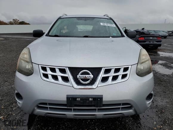 ✅ 2015 Nissan Rogue S • VIN: JN8AS5MT0FW667239 • Лот: 82701225. Опубликован ранее на Copart с пробегом 64 476 миль. Бесплатный доступ к архиву аукционных продаж из США и подробный отчёт об истории автомобиля на DreamBid. Изображение 5.