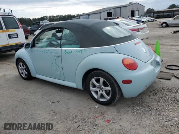 ✅ 2005 Volkswagen Beetle GLS • VIN: 3VWCD31Y75M366093 • Lot: 45969895. Listed on Copart with 100,678 mi. Free auction sales archive from the USA and detailed vehicle history report at DreamBid. Image 2.