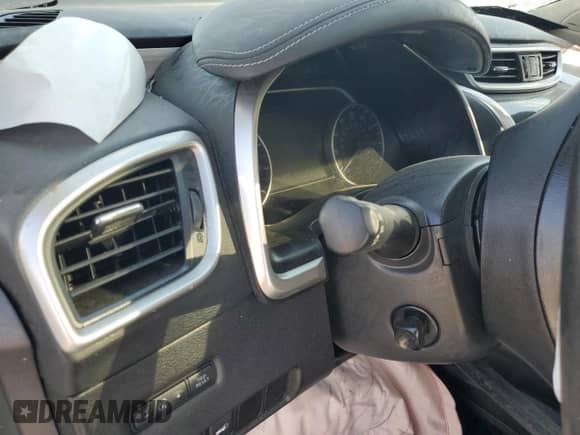 2016 Nissan Murano SL with VIN 5N1AZ2MH8GN166720, listed as a Copart auction lot 81820215 with Not provided miles and Salvage title. Bid and sale history available at DreamBid. Image 9.