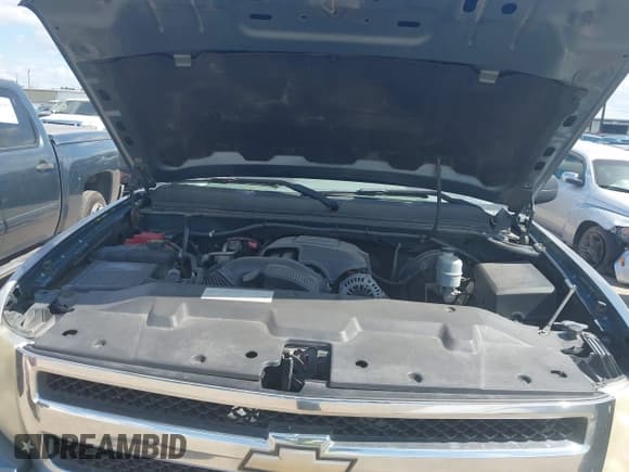 ✅ 2011 Chevrolet Silverado 1500 LS • VIN: 1GCRCREA9BZ210888 • Лот: 43399915. Опубликован ранее на IAAI с пробегом 185 993 миль. Бесплатный доступ к архиву аукционных продаж из США и подробный отчёт об истории автомобиля на DreamBid. Изображение 10.