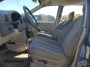 ✅ 2007 Chrysler Town & Country • VIN: 1A4GJ45R27B207265 • Лот: 75721454. Опубликован ранее на Copart с пробегом 123 416 миль. Бесплатный доступ к архиву аукционных продаж из США и подробный отчёт об истории автомобиля на DreamBid. Изображение 7.