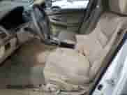 2006 Honda Accord LX с VIN 1HGCM56456A107185, выставлен на аукционе Copart как лот 82542485 с пробегом 102 502 миль миль и Списание • Salvage title. История ставок и продаж доступна на DreamBid. Изображение 7.