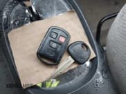 ✅ 2005 Hyundai Santa Fe GLS • VIN: KM8SC13D75U946581 • Lot: 43775010. Wystawiony na IAAI z przebiegiem 237 150 mil. Bezpłatny archiwum sprzedaży aukcyjnych z USA i szczegółowy raport historii pojazdu na DreamBid. Zdjęcie 11.