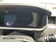 ✅ 2019 Land Rover Range Rover • VIN: SALGS2RE5KA561013 • Lot: 53638245. Wystawiony na Copart z przebiegiem Nie podano. Bezpłatny archiwum sprzedaży aukcyjnych z USA i szczegółowy raport historii pojazdu na DreamBid. Zdjęcie 9.