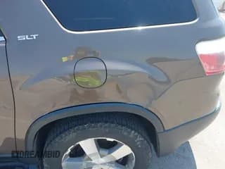 ✅ 2009 GMC Acadia SLT1 • VIN: 1GKER23D09J147789 • Lot: 42882504. Listed on IAAI with 203,880 mi. Free auction sales archive from the USA and detailed vehicle history report at DreamBid. Image 6.