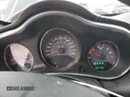 ✅ 2013 Dodge Avenger SXT • VIN: 1C3CDZCB7DN568410 • Lot: 42318385. Wystawiony na Copart z przebiegiem 152 706 mil. Bezpłatny archiwum sprzedaży aukcyjnych z USA i szczegółowy raport historii pojazdu na DreamBid. Zdjęcie 9.