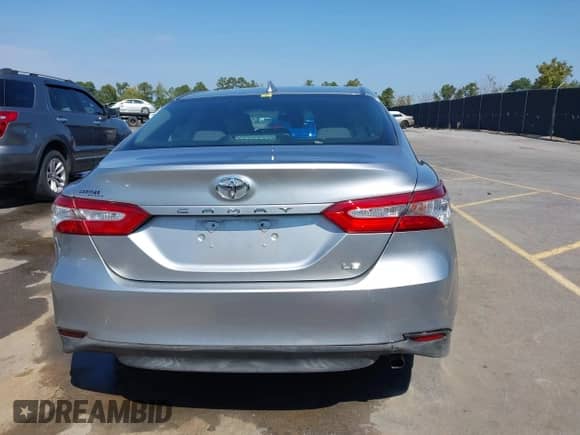 2020 Toyota Camry LE with VIN 4T1C11AK9LU890510, listed as a IAAI auction lot 43240320 with 79,183 mi miles and . Bid and sale history available at DreamBid. Image 16.
