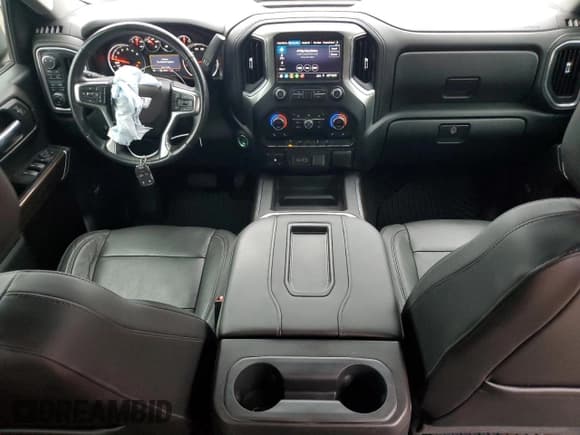 ✅ 2019 Chevrolet Silverado 1500 RST • VIN: 1GCUYEED1KZ167601 • Lot: 86436325. Listed on Copart with 42,961 mi. Free auction sales archive from the USA and detailed vehicle history report at DreamBid. Image 8.