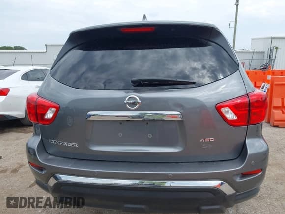 ✅ 2020 Nissan Pathfinder SL • VIN: 5N1DR2CM6LC611974 • Лот: 43177897. Опубликован ранее на IAAI с пробегом 104 696 миль. Бесплатный доступ к архиву аукционных продаж из США и подробный отчёт об истории автомобиля на DreamBid. Изображение 16.