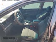 ✅ 2017 Toyota Camry LE • VIN: 4T1BF1FKXHU653232 • Lot: 82416115. Wystawiony na Copart z przebiegiem 181 867 mil. Bezpłatny archiwum sprzedaży aukcyjnych z USA i szczegółowy raport historii pojazdu na DreamBid. Zdjęcie 7.