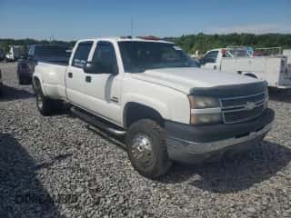 2005 Chevrolet Silverado 3500 DRW LT z VIN 1GCJK33245F928184, wystawiony jako Copart lot #58023455 z przebiegiem Nie podano mil oraz Szkoda całkowita • Salvage title. Historia ofert i sprzedaży dostępna na DreamBid. Obrazek 4.