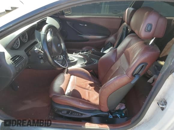 ✅ 2009 BMW 6 Series 650i • VIN: WBAEA53529CV92274 • Лот: 52762835. Опубликован ранее на Copart с пробегом 155 165 миль. Бесплатный доступ к архиву аукционных продаж из США и подробный отчёт об истории автомобиля на DreamBid. Изображение 7.