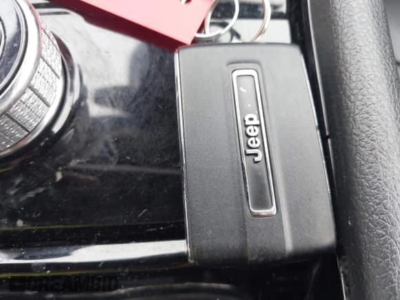 ✅ 2022 Jeep Grand Cherokee Limited • VIN: 1C4RJHBG7N8524199 • Lot: 42177577. Listed on IAAI with 70,397 mi. Free auction sales archive from the USA and detailed vehicle history report at DreamBid. Image 11.