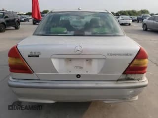 ✅ 2000 Mercedes-Benz C 230 Kompressor • VIN: WDBHA24G6YA823295 • Лот: 66439784. Опубликован ранее на Copart с пробегом Не указан. Бесплатный доступ к архиву аукционных продаж из США и подробный отчёт об истории автомобиля на DreamBid. Изображение 6.