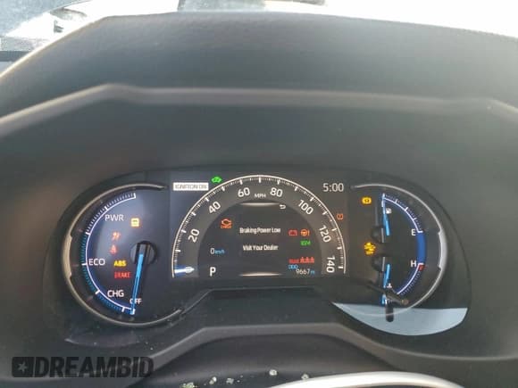 ✅ 2024 Toyota RAV4 Hybrid XLE Premium • VIN: JTMB6RFV9RD139113 • Lot: 92095685. Listed on Copart with 9,667 mi. Free auction sales archive from the USA and detailed vehicle history report at DreamBid. Image 9.