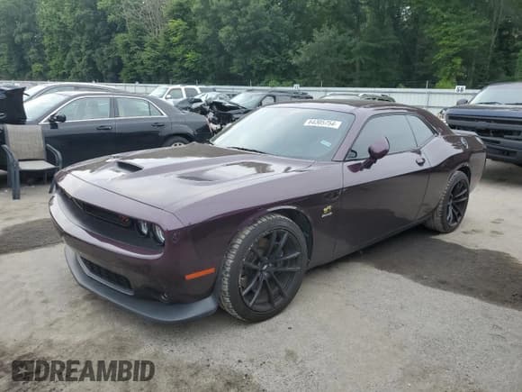 ✅ 2021 Dodge Challenger R/T Scat Pack • VIN: 2C3CDZFJ6MH559743 • Lot: 64305754. Wystawiony na Copart z przebiegiem 31 299 mil. Bezpłatny archiwum sprzedaży aukcyjnych z USA i szczegółowy raport historii pojazdu na DreamBid. Zdjęcie 1.
