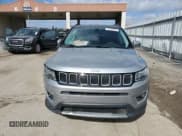 ✅ 2020 Jeep Compass High Altitude • VIN: 3C4NJDCB1LT128083 • Lot: 52598055. Wystawiony na Copart z przebiegiem 46 390 mil. Bezpłatny archiwum sprzedaży aukcyjnych z USA i szczegółowy raport historii pojazdu na DreamBid. Zdjęcie 5.