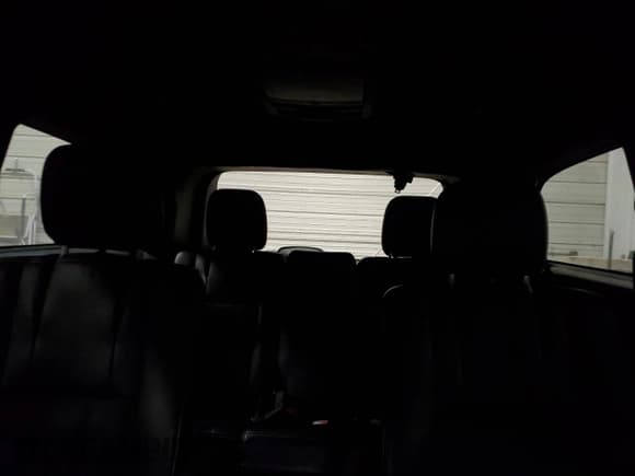 ✅ 2015 Chrysler Town & Country S • VIN: 2C4RC1HG4FR572726 • Lot: 86858984. Listed on Copart with 140,033 mi. Free auction sales archive from the USA and detailed vehicle history report at DreamBid. Image 10.