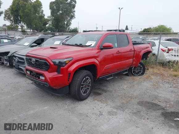 ✅ 2025 Toyota Tacoma SR • VIN: 3TYLB5JN1ST062638 • Лот: 42359245. Опубликован ранее на IAAI с пробегом 3 335 миль. Бесплатный доступ к архиву аукционных продаж из США и подробный отчёт об истории автомобиля на DreamBid. Изображение 23.