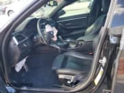 ✅ 2018 BMW 4 Series 440i • VIN: WBA4J5C58JBF20262 • Lot: 91044775. Wystawiony na Copart z przebiegiem 79 938 mil. Bezpłatny archiwum sprzedaży aukcyjnych z USA i szczegółowy raport historii pojazdu na DreamBid. Zdjęcie 7.