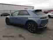 ✅ 2022 Hyundai Ioniq 5 SE • VIN: KM8KM4AE4NU088884 • Lot: 71323824. Wystawiony na Copart z przebiegiem 39 347 mil mil. Skorzystaj z bezpłatnego archiwum sprzedaży aukcyjnych z USA i zobacz szczegółowy raport historii pojazdu na DreamBid. Zdjęcie 2.