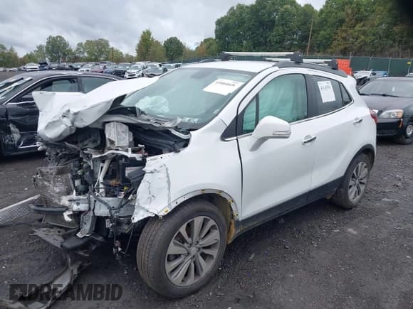 ✅ 2019 Buick Encore Preferred • VIN: KL4CJESB6KB749781 • Lot: 43404019. Wystawiony na IAAI z przebiegiem 107 095 mil. Bezpłatny archiwum sprzedaży aukcyjnych z USA i szczegółowy raport historii pojazdu na DreamBid. Zdjęcie 16.